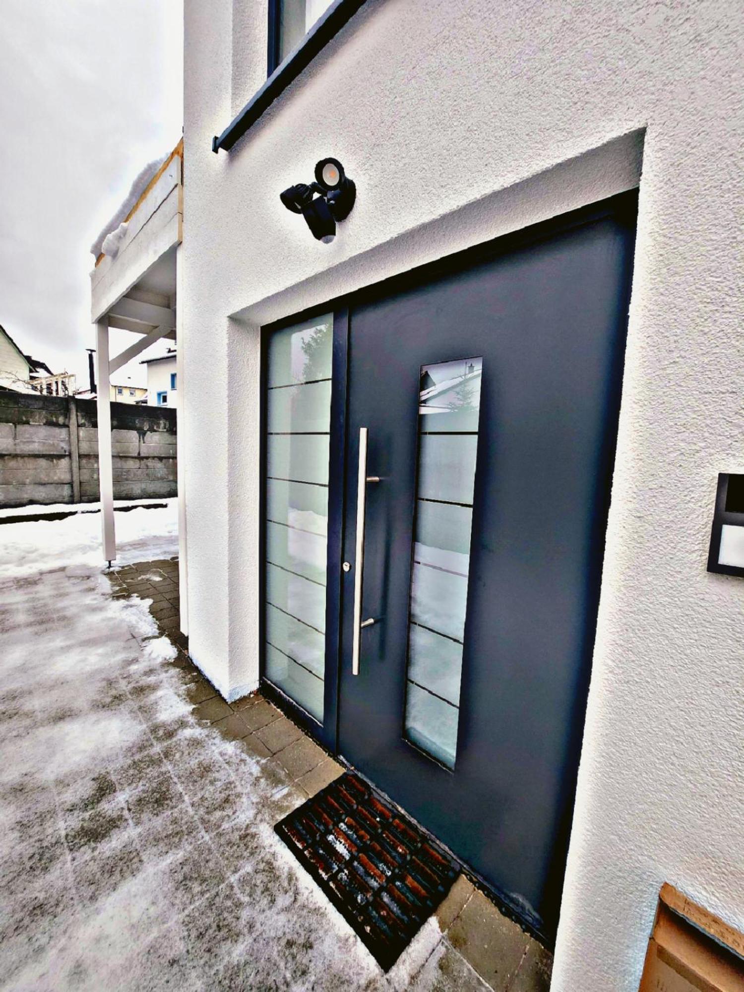 Lions Place Premium Apartments Comfort Optionaler Zugang Zum Spa- Bereich Heidenheim an der Brenz Exterior photo